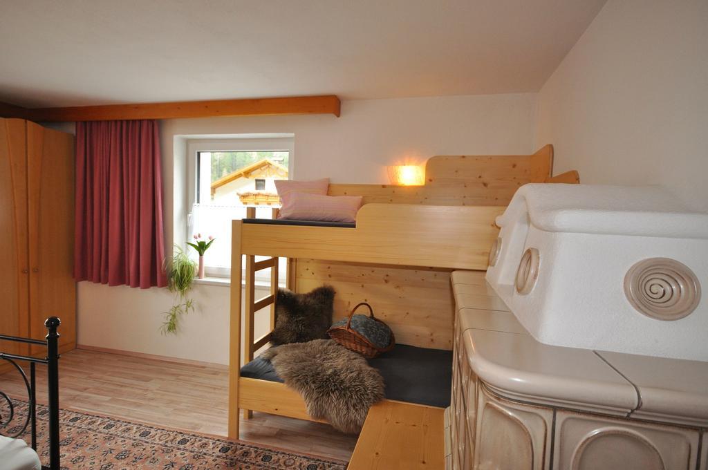 Haus Alpenglueck Apartman Kaunertal Kültér fotó
